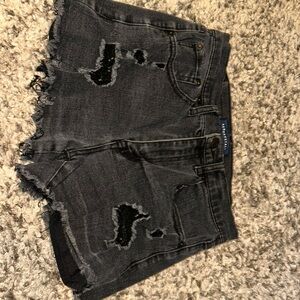 Black Aeropostale shorts